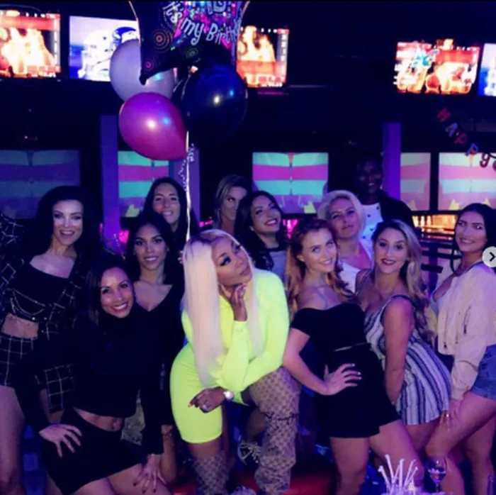 The bar and lounge at Strike 10 Hallandale